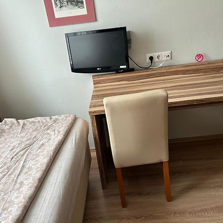"Am Limes" Hotel Эннс Экстерьер фото